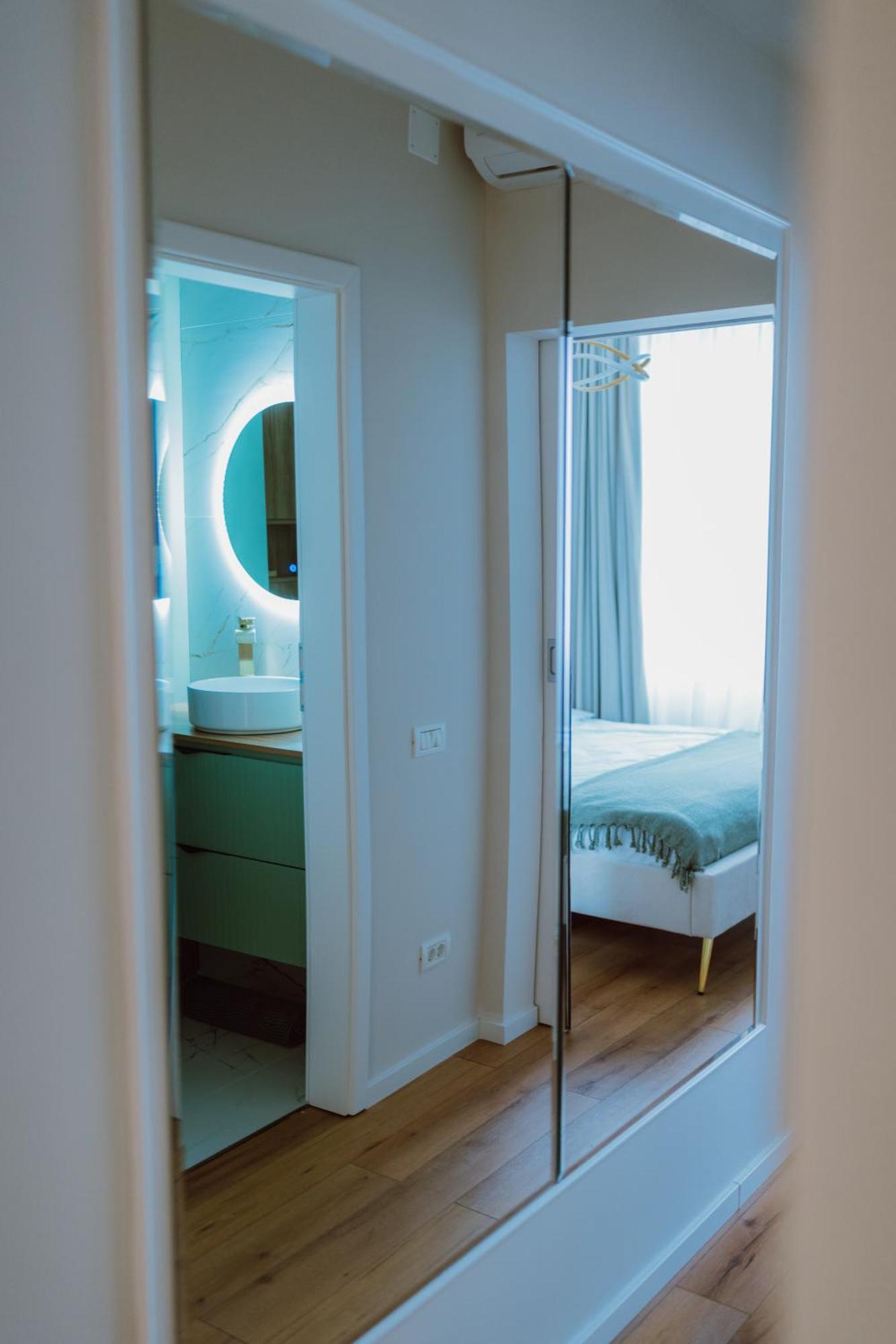 Apartament Sxb Skyline Luxury *
